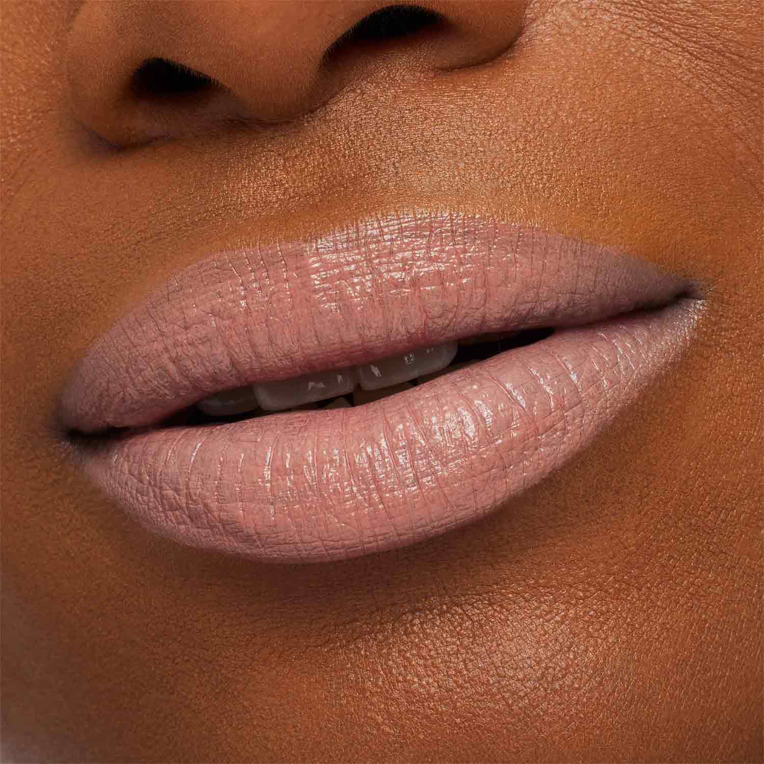 MACXIMAL SLEEK SATIN (LABIAL SATINADO)